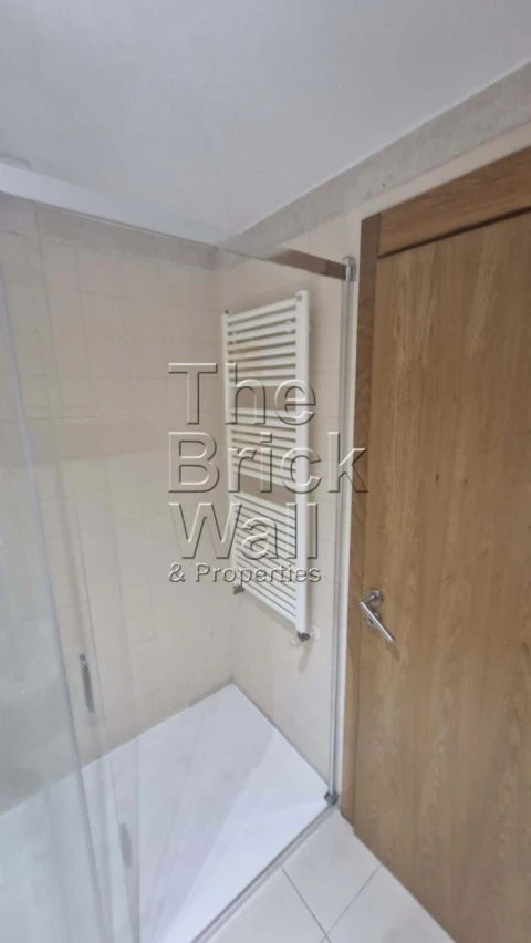 Apartamento T3 para Arrendamento em Benfica