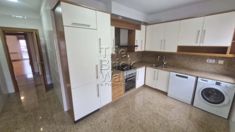 Apartamento T3 para Arrendamento em Benfica