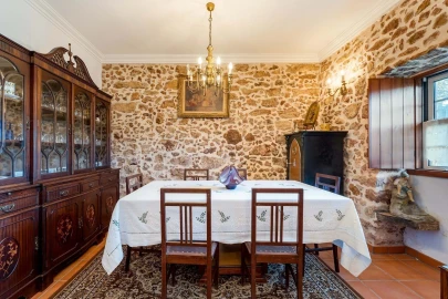 Moradia T5 para Venda em Luso