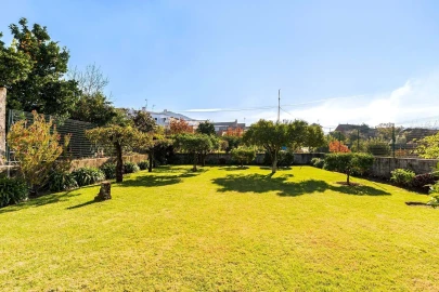 Moradia T5 para Venda em Luso