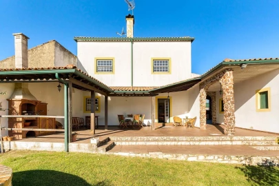 Moradia T5 para Venda em Luso