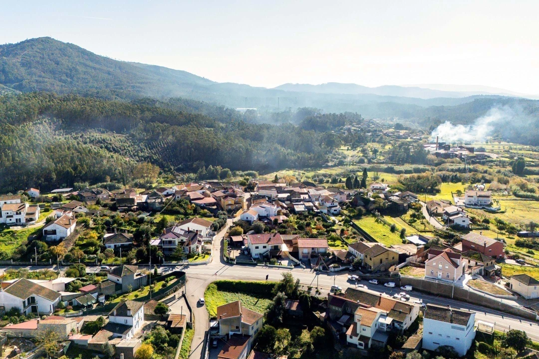 Moradia T5 para Venda em Luso Foto 33