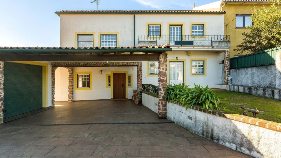 Moradia T5 para Venda em Luso