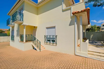 Apartamento T3 para Venda em Alcabideche