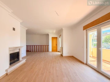 Apartamento T3 para Venda em Alcabideche