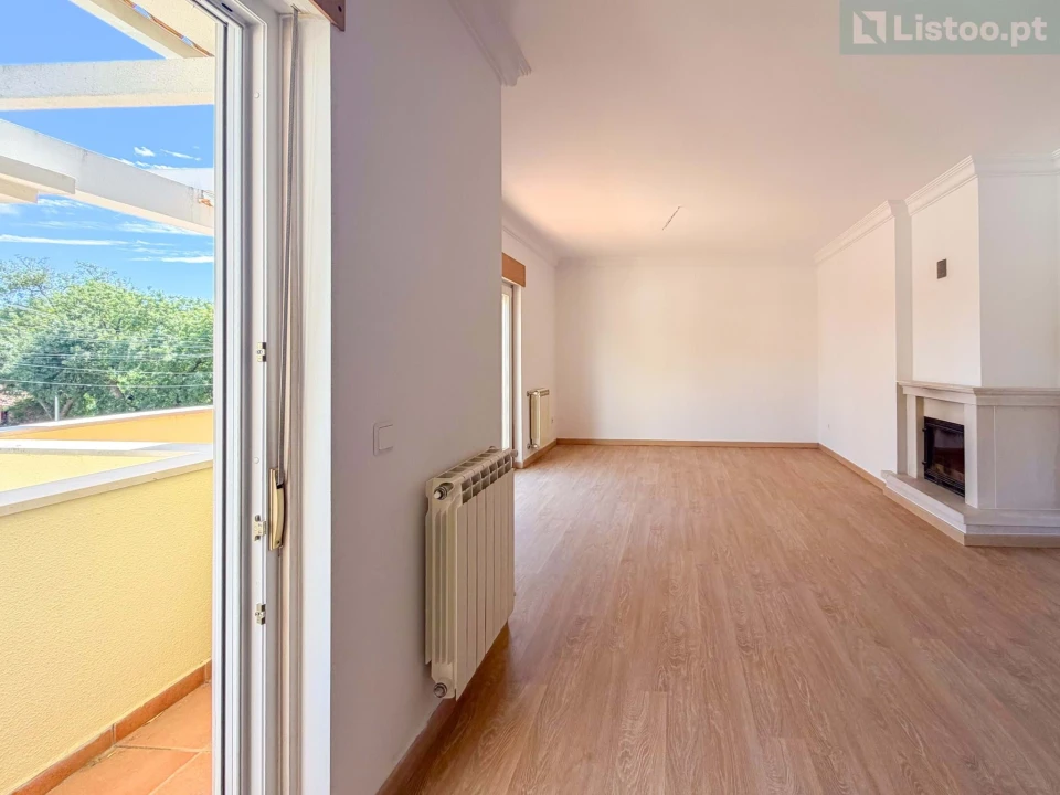 Apartamento T3 para Venda em Alcabideche Foto 7