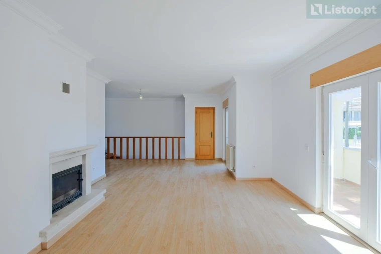 Apartamento T3 para Venda em Alcabideche Foto 7