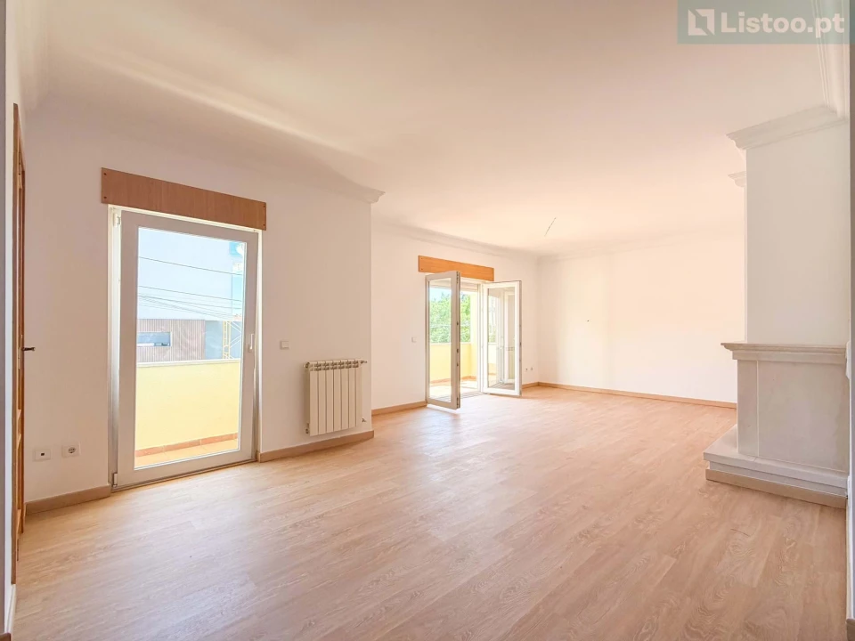 Apartamento T3 para Venda em Alcabideche Foto 4