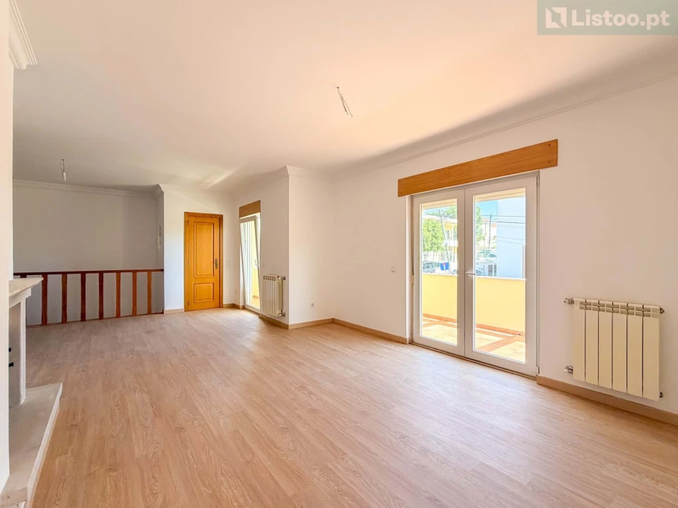 Apartamento T3 para Venda em Alcabideche Foto 6
