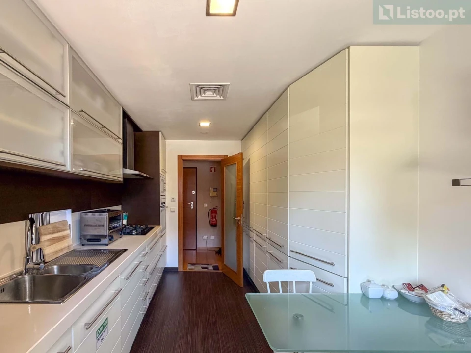 Apartamento T2 para Venda em Sacavém e Prior Velho Foto 26