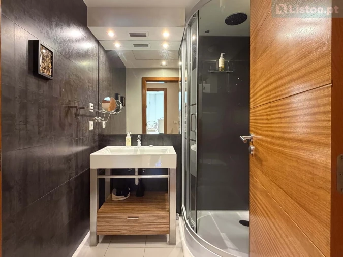 Apartamento T2 para Venda em Sacavém e Prior Velho Foto 7