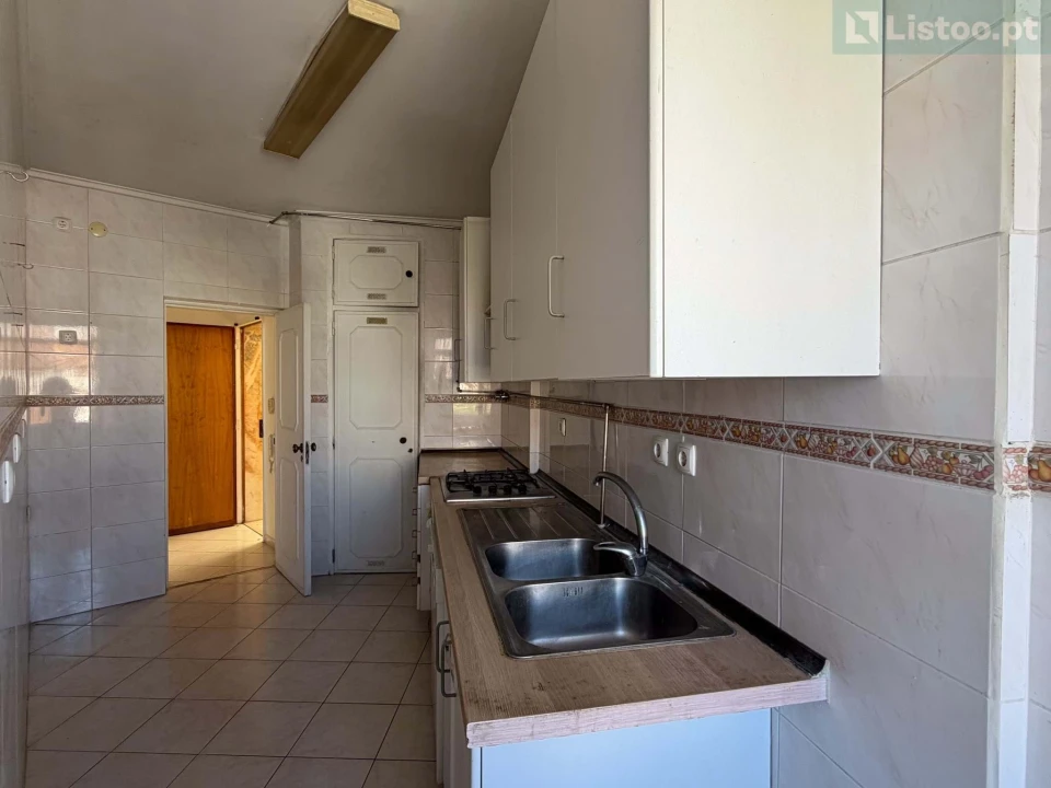 Apartamento T3 para Venda em Mina de Água Foto 6