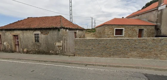 Moradia T3 para Venda em Coronado (São Romão e São Mamede)