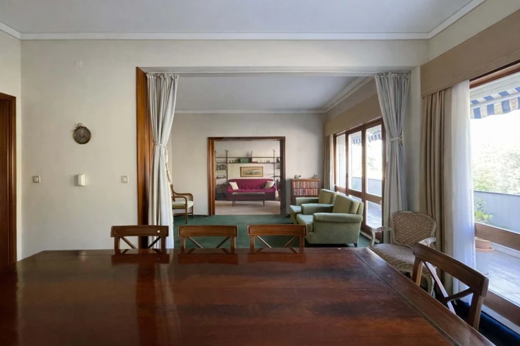 Apartamento T5 para Venda em Lumiar Foto 2