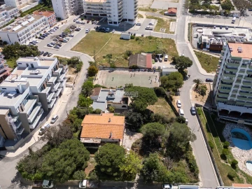 Terreno para Venda em Quarteira