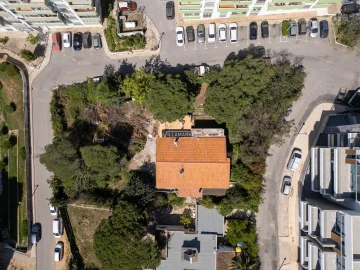 Terreno para Venda em Quarteira