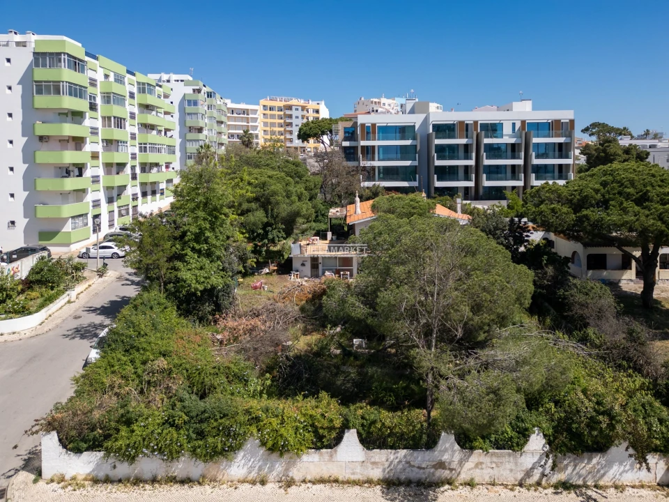 Terreno para Venda em Quarteira Foto 14