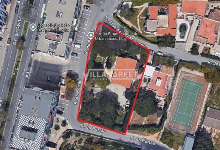 Terreno para Venda em Quarteira Foto 3