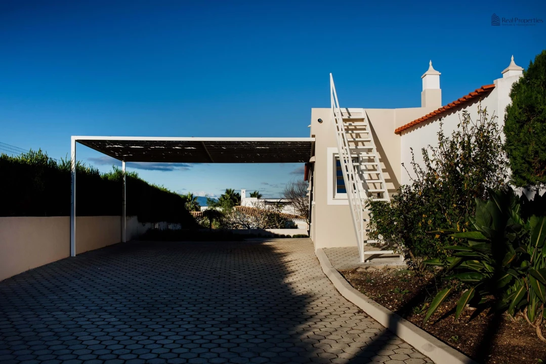 Moradia T3 para Venda em Alvor Foto 38