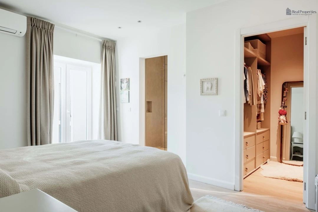 Moradia T3 para Venda em Alvor Foto 8