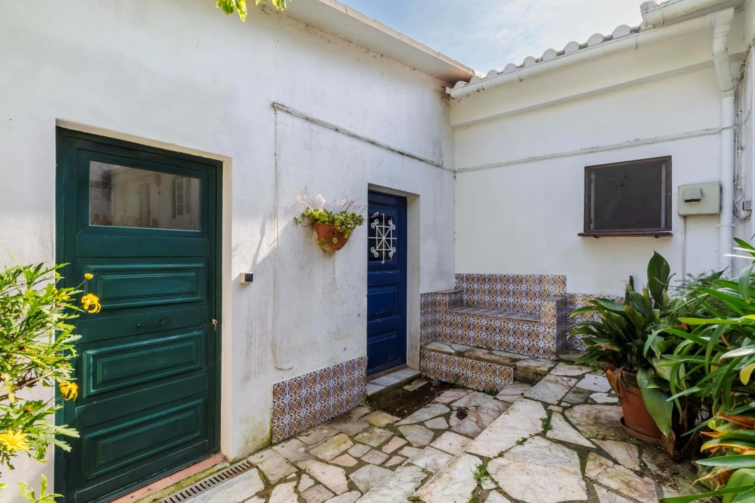 Moradia T8 para Venda em Colares Foto 16