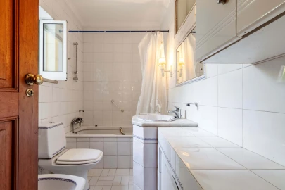 Moradia T8 para Venda em Colares