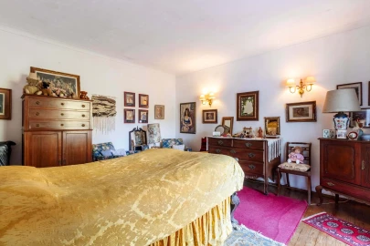 Moradia T8 para Venda em Colares