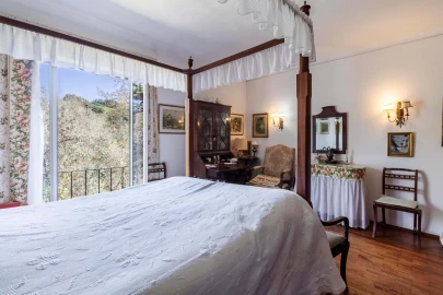 Moradia T8 para Venda em Colares