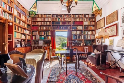 Moradia T8 para Venda em Colares