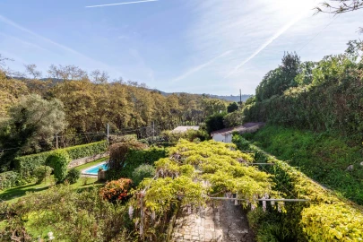 Moradia T8 para Venda em Colares