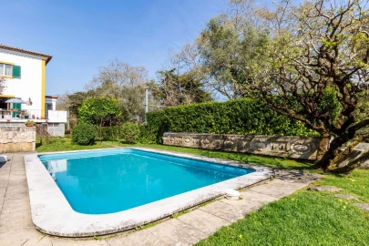 Moradia T8 para Venda em Colares