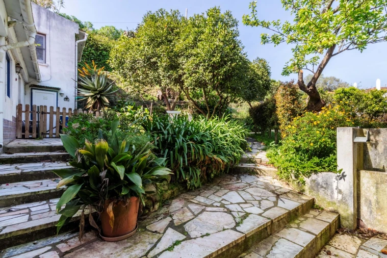 Moradia T8 para Venda em Colares Foto 15