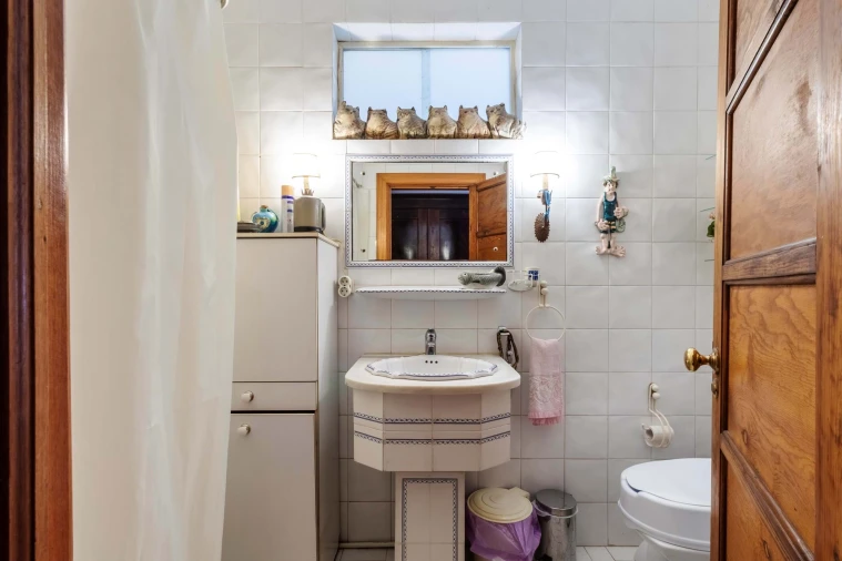 Moradia T8 para Venda em Colares Foto 79