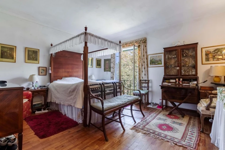 Moradia T8 para Venda em Colares Foto 68