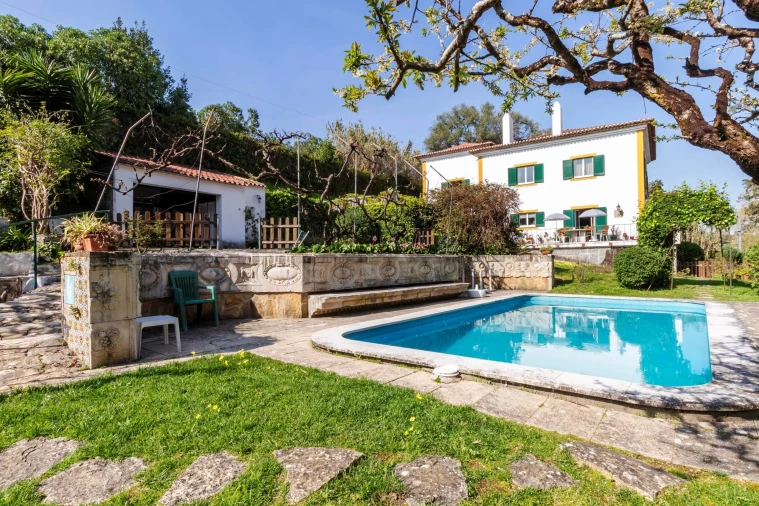 Moradia T8 para Venda em Colares Foto 20