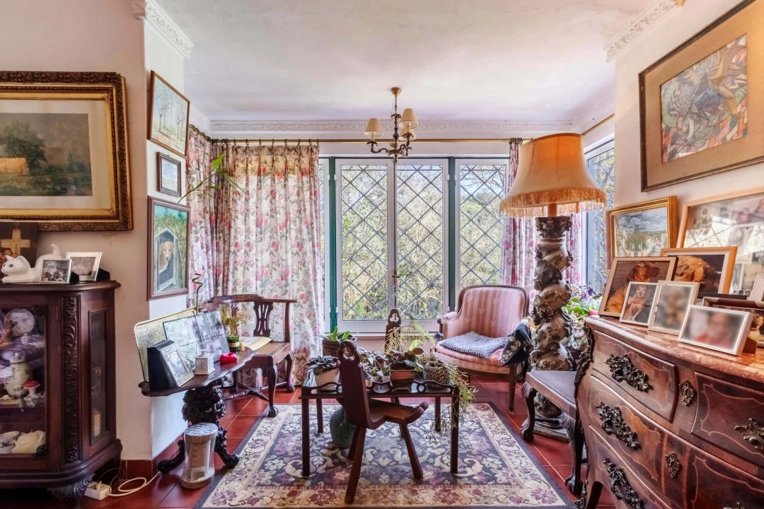 Moradia T8 para Venda em Colares Foto 46