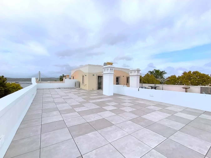 Apartamento T2 para Venda em Estômbar e Parchal Foto 16