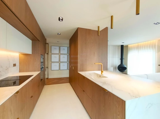 Apartamento T2 para Venda em Estômbar e Parchal Foto 14
