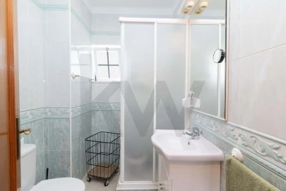 Moradia T5 para Venda em Alvor