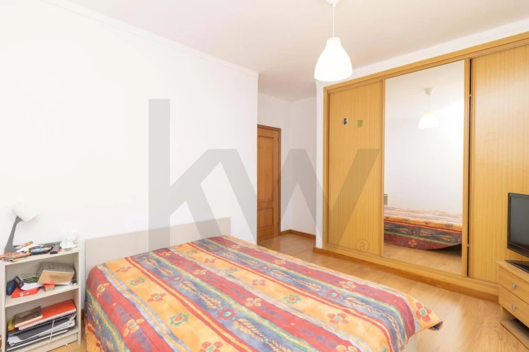 Moradia T5 para Venda em Alvor Foto 43