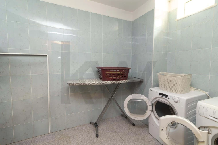 Moradia T5 para Venda em Alvor Foto 48