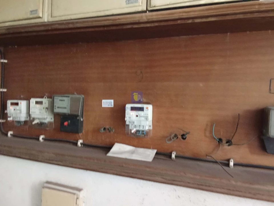 Garagem para Venda em Rio de Mouro Foto 11