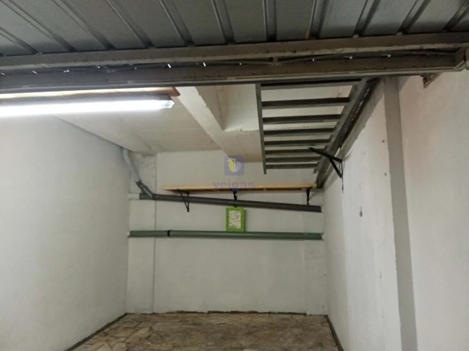 Garagem para Venda em Rio de Mouro Foto 6