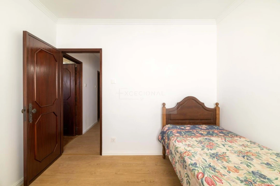 Moradia T2 para Venda em Espinho Foto 16