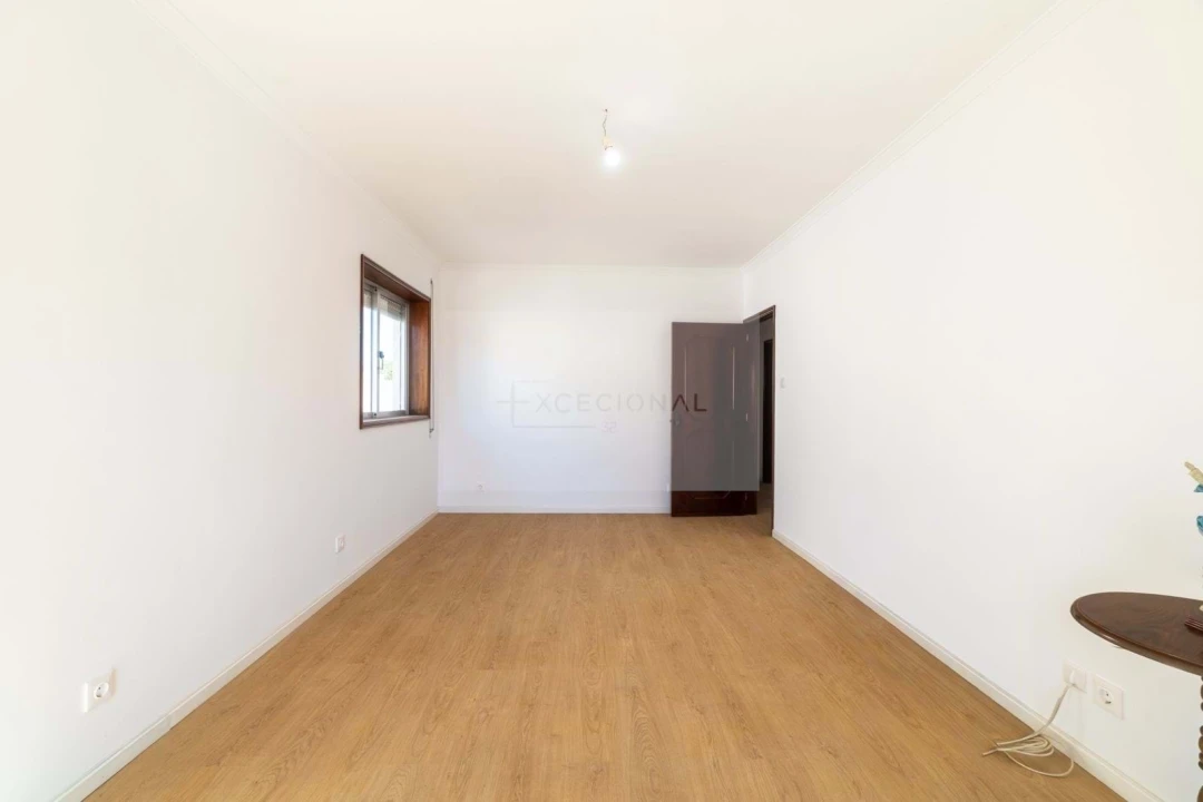 Moradia T2 para Venda em Espinho Foto 2