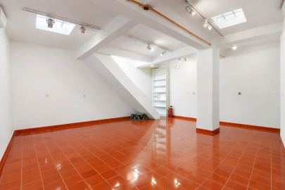 Negócio para Arrendamento em Avenidas Novas