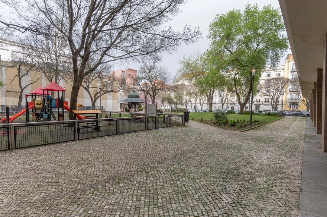 Negócio para Arrendamento em Avenidas Novas Foto 17