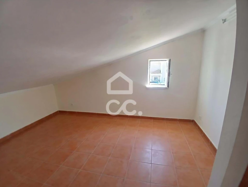 Moradia T3 para Venda em Azeitão (São Lourenço e São Simão) Foto 18