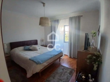 Moradia T3 para Venda em Azeitão (São Lourenço e São Simão)