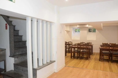 Negócio para Venda em Alvalade